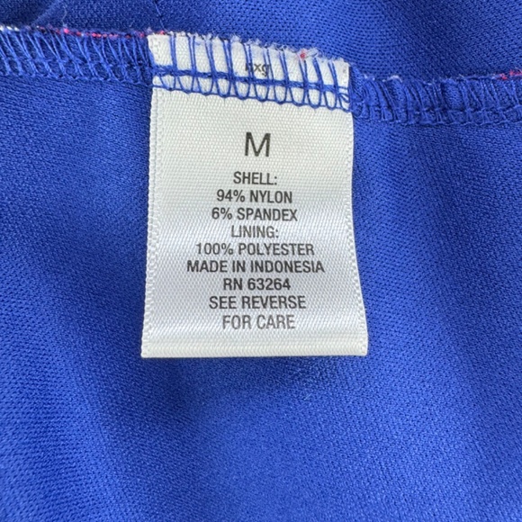 Roz Ali Blouse Women Sz M Tiered ruffle sleeveless triangle print blue red gray - Picture 5 of 6